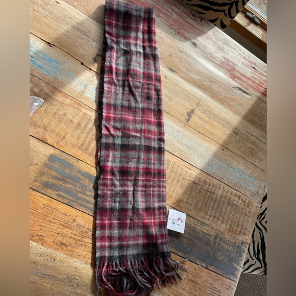 New Italian 100% Virgin Wool Scarf - Picture 1 of 5